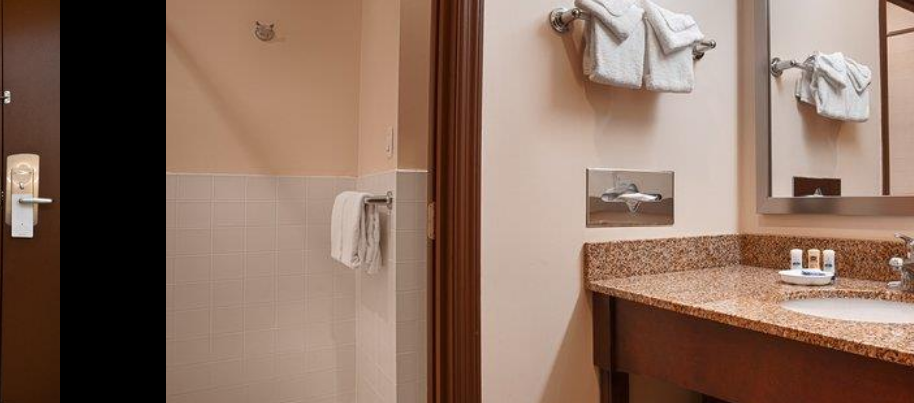 Western The Inn&suites At The Falls