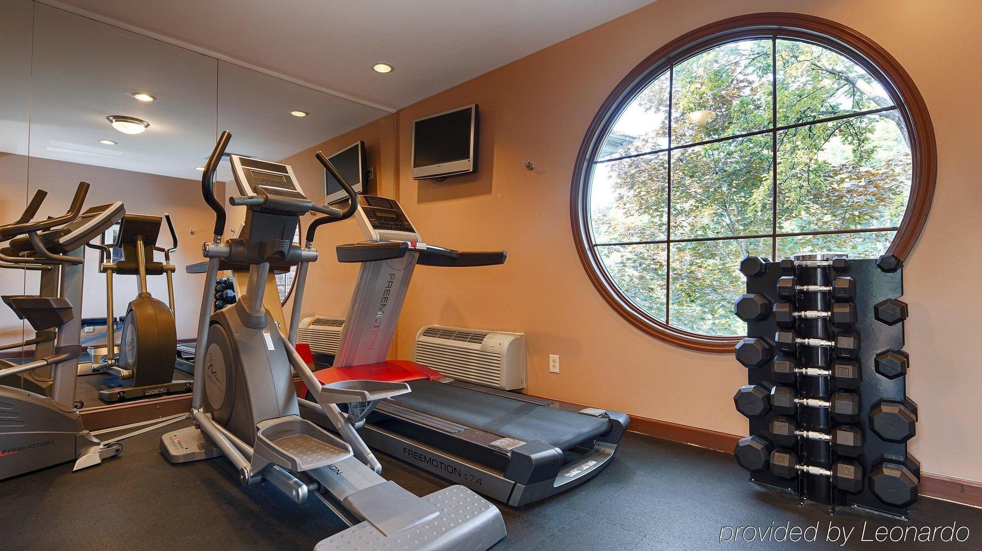 Western The Inn&suites At The Falls Hotel Poughkeepsie