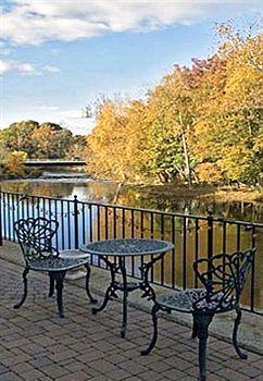 Western The Inn&suites At The Falls 3* Poughkeepsie