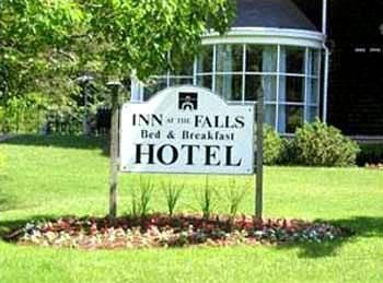 Western The Inn&suites At The Falls 3*