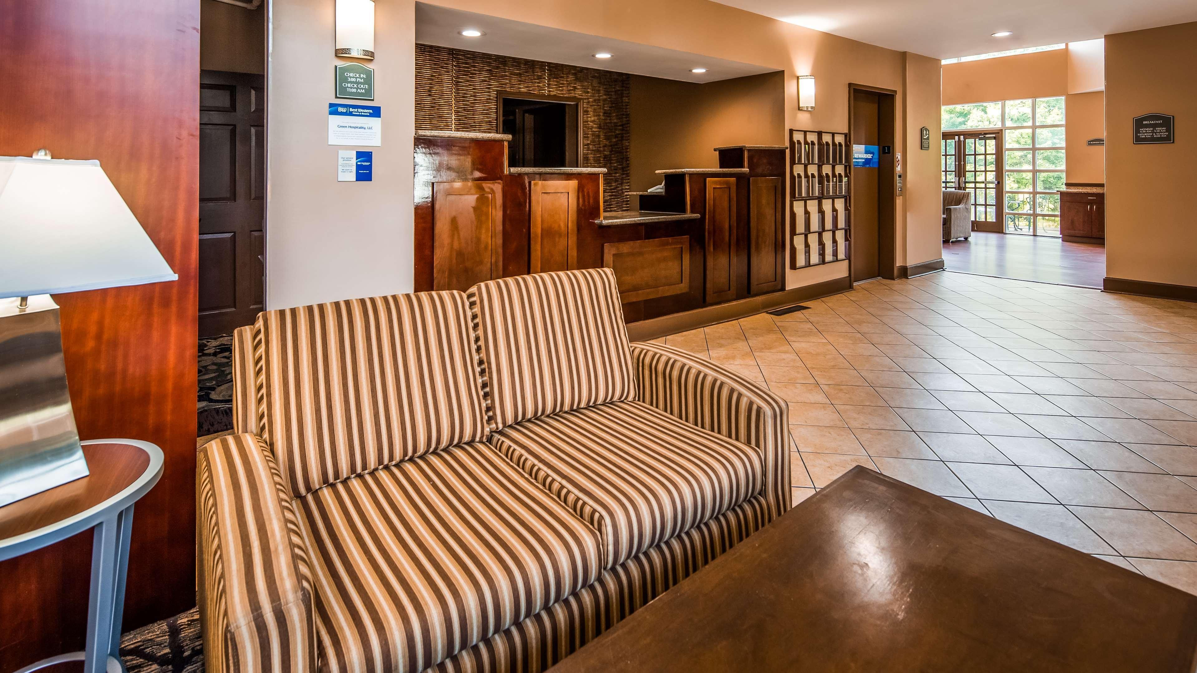 Best Western Plus The & At The Falls Poughkeepsie